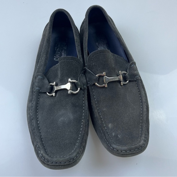 Salvatore Ferragamo Grey Suede Loafers N250-5 - Picture 4 of 9